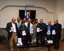 Se presentó el libro “La Patria Grande es el camino. Parlasur”,      una perspectiva en el camino de la unidad de Sudamérica