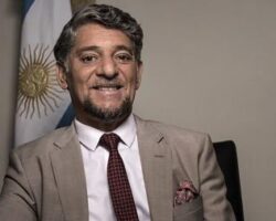Gustavo Pandiani anuncia la convocatoria a la Cumbre de los Pueblos
