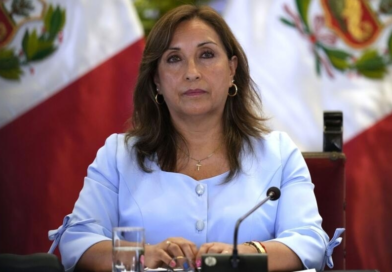 Congresistas peruanos piden someter a votación la idoneidad de Dina Boluarte y su continuidad en el poder
